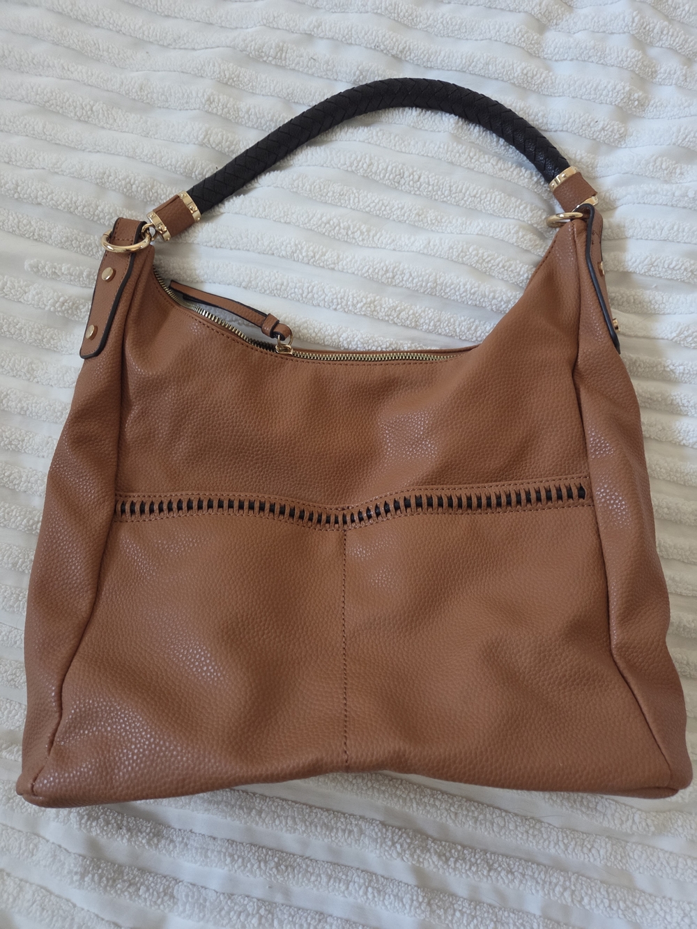 Classic Tan Leather Shoulder Bag with Braided Handle